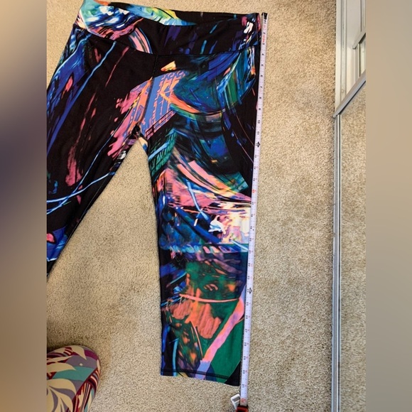 Fabletics Powerhold Leggings - Picture 4 of 5